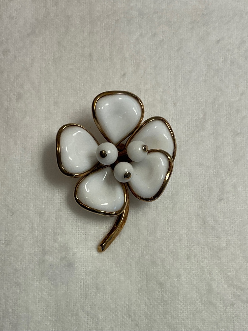 Crown Trifari Vintage Milk Glass Brooch